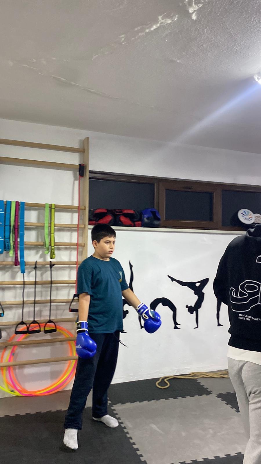 Kick Boks 1
