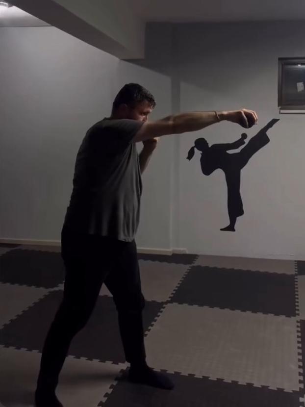 Kick Boks 10